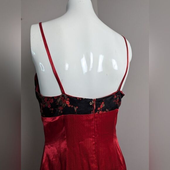 Christian Doucet Vintage 90s Red Satin Maxi Dress Women’s Formal Empire Gown - Picture 12 of 13